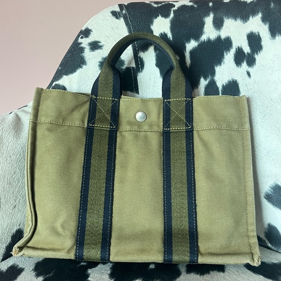 Hermes Handbags - Hermes Paris Herline Green Canvas PM Satchel Bag